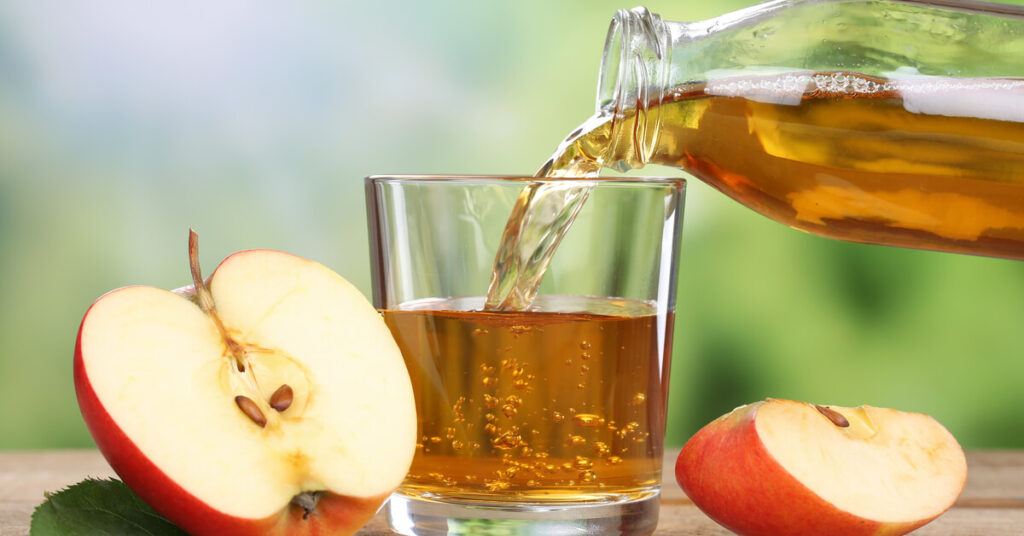 فوائد عصير التفاح 7 فوائد صحية ونصائح مهمة